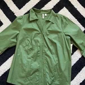 Womens 3/4 sleeve button up